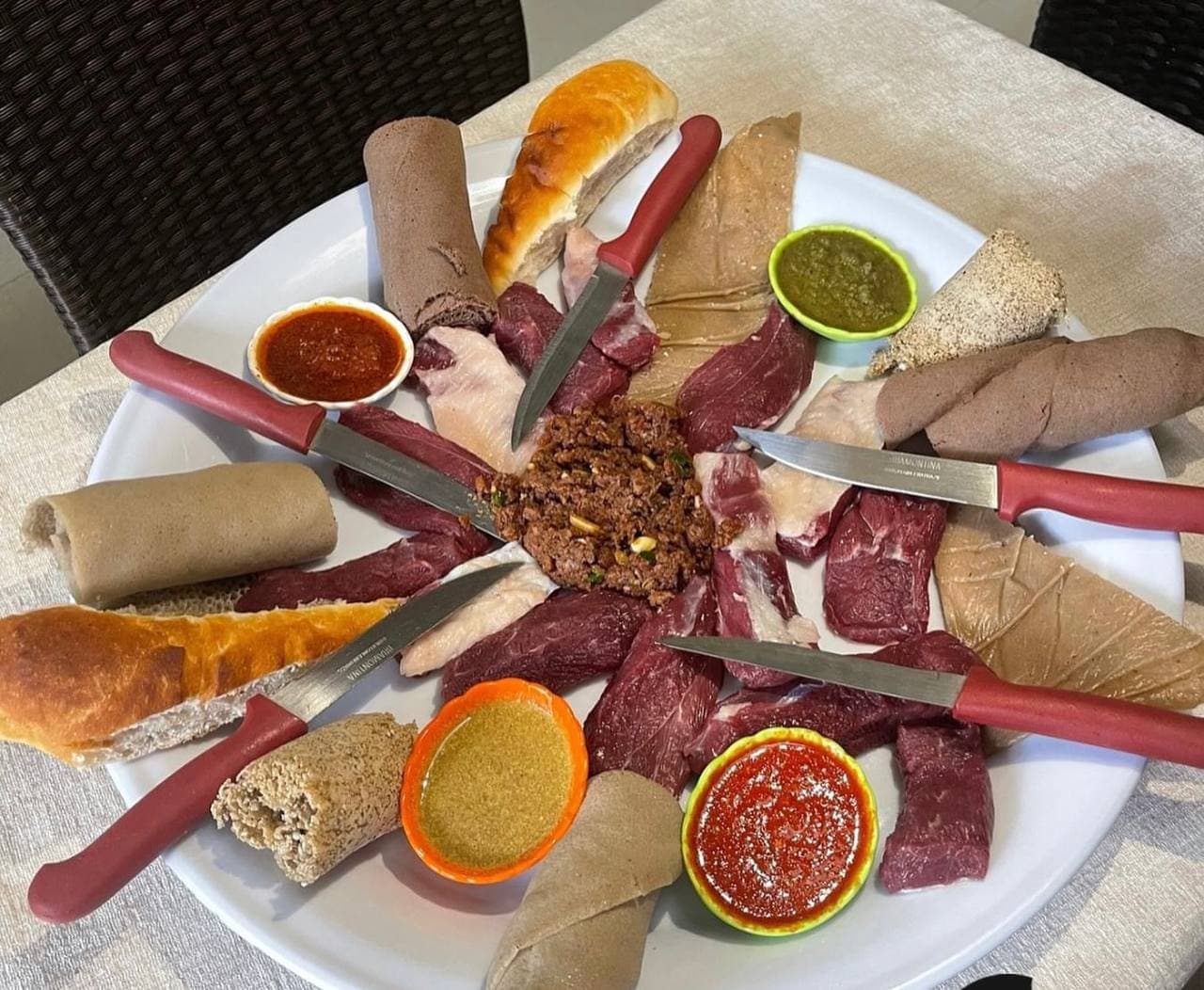 Addis Ababa Food Tour : Taste Ethiopia in a Day